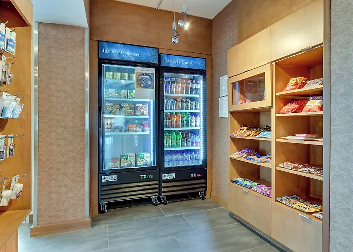 Fairfield Inn & Suites By Marriott Dallas Love Field